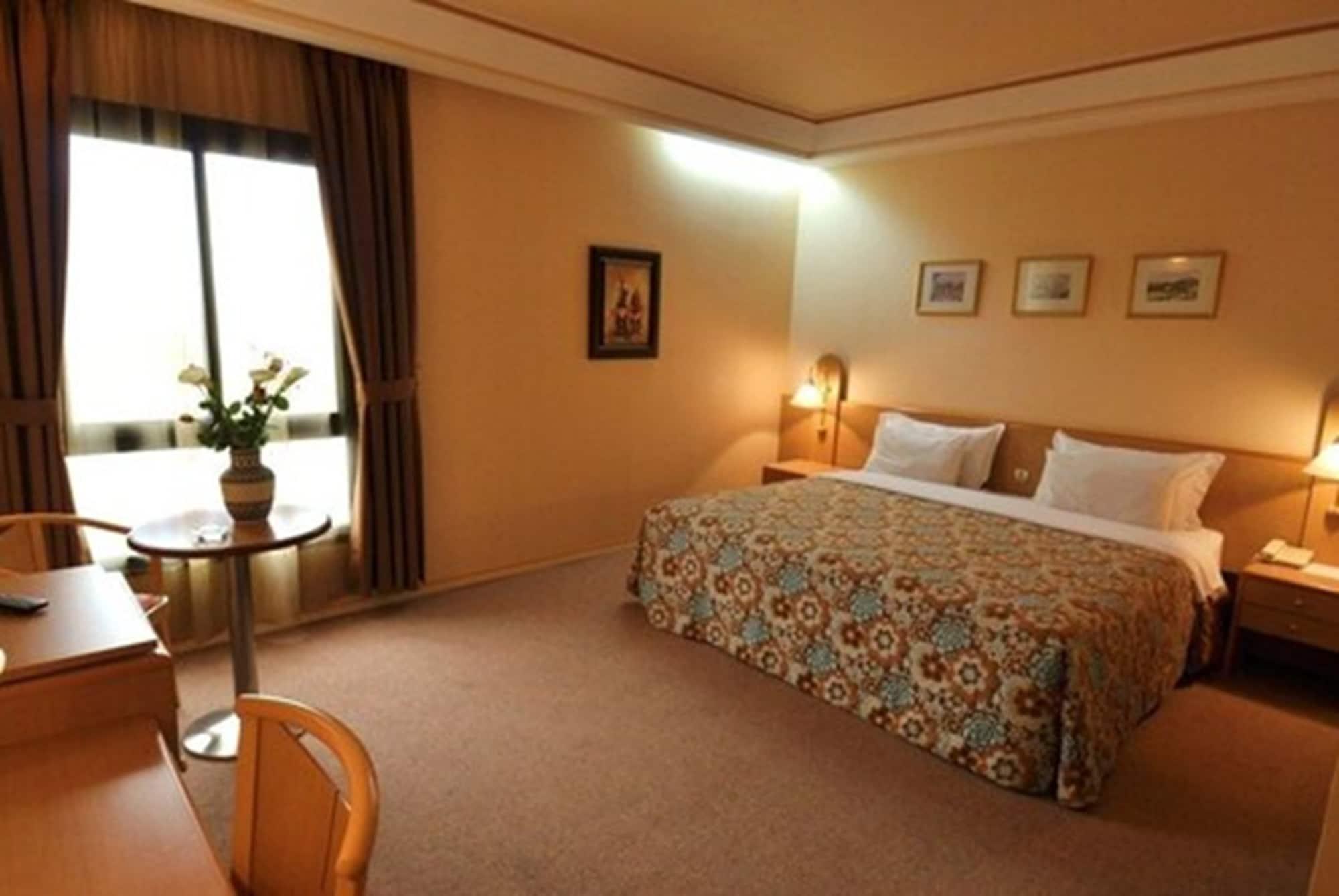 Hotel Wassim Fez Exterior photo